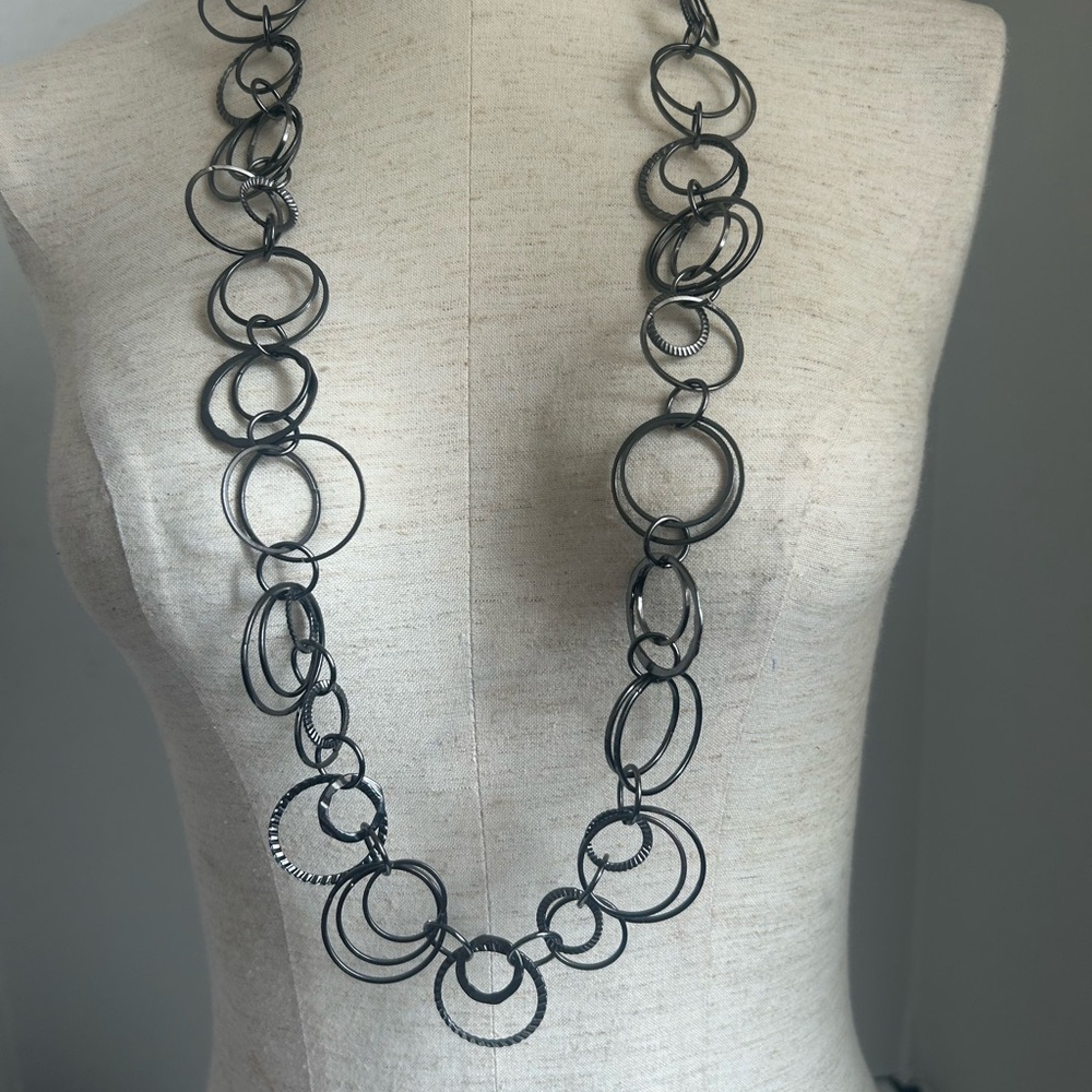 Daisy Fuentes Silver-Tone Circle Necklace